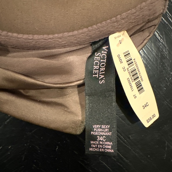 Victoria’s Secret Bra 34C NWT - Picture 3 of 3
